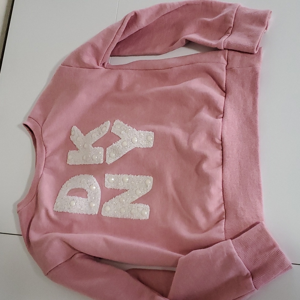 DKNY sweater ❤5 for $10❤
